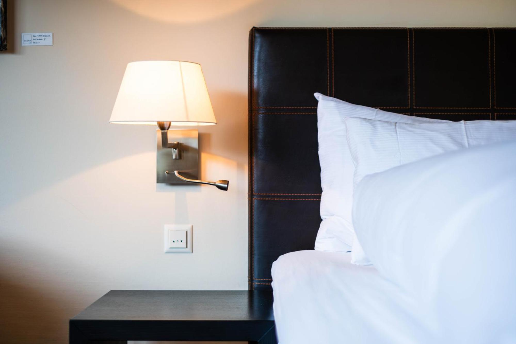 Hotel Seepark Thun Quarto foto